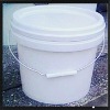 plastic paint bucket with metal handle 8L